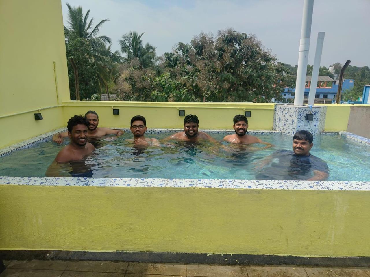 מלון Kottakuppam Eagle Nest Residency מראה חיצוני תמונה